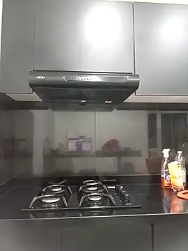 Sofi hot 4m online show from 11, 4, 2026