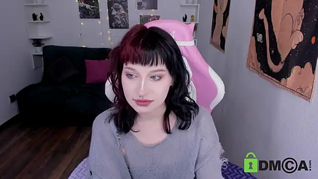 ElizaNik  online show from 9, 3, 2025