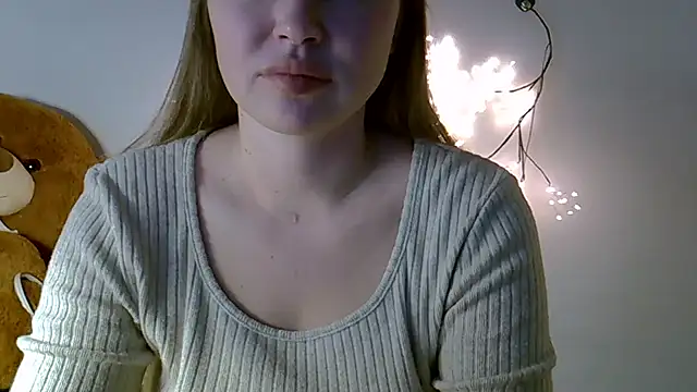 Snapshot of Lucky_Anna chatting on 25, 3, 2026 Lucky Anna online show from 25, 3, 2026