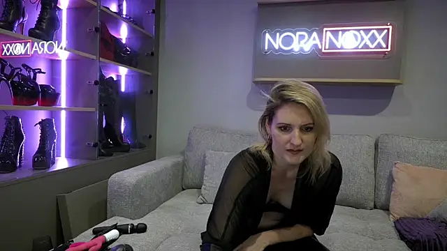 Snapshot of NoraNoxx chatting on 16, 6, 2026 NoraNoxx online show from 16, 6, 2026