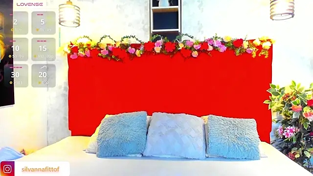 SilvannaFit online show from 12, 2, 2026