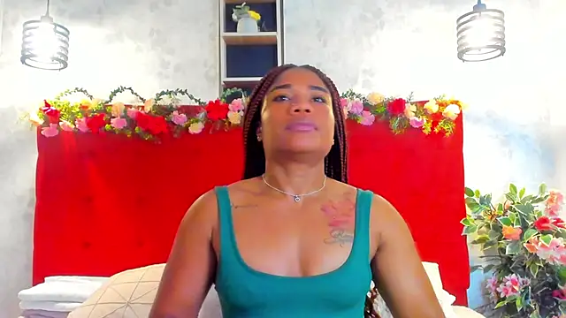 SilvannaFit online show from 7, 5, 2026