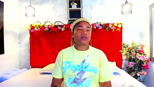 SilvannaFit online show from 6, 3, 2026