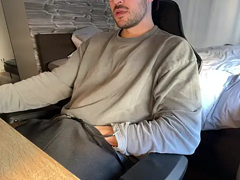 taallguyy 196 online show from 20, 3, 2025