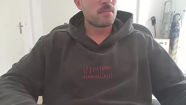 taallguyy 196 online show from 5, 10, 2025