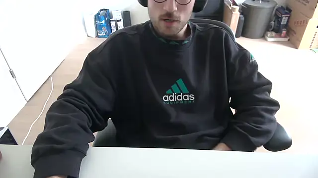 taallguyy 196 online show from 25, 3, 2026