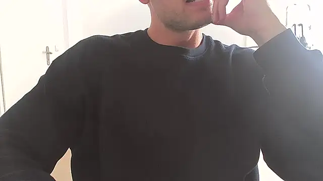 taallguyy 196 online show from 10, 9, 2025