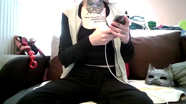 liloucamchaudee online show from 16, 3, 2026