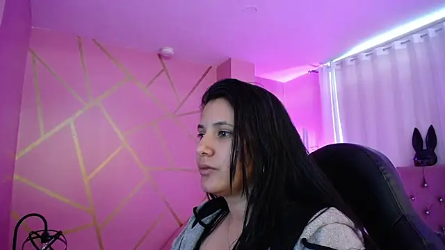 Snapshot of frreeya chatting on 22, 1, 2025 frreeya online show from 22, 1, 2025