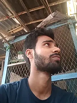 Skinny Bigass 23 online show from 28, 9, 2025