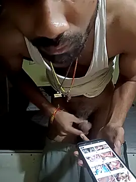 Skinny Bigass 23 online show from 23, 4, 2026