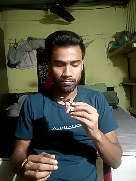 Skinny Bigass 23 online show from 12, 3, 2026