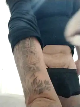 hot man eray online show from 17, 10, 2025