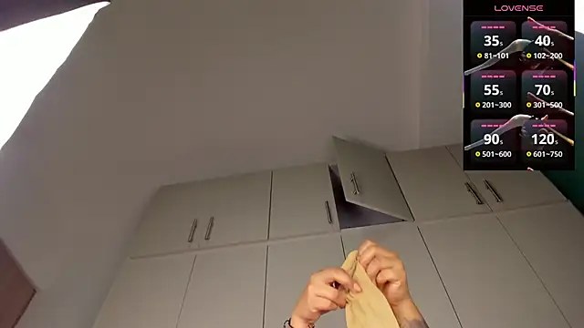 ariana nix online show from 11, 2, 2026