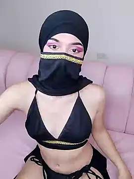 Aaliyah Salma online show from 22, 1, 2025