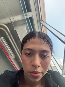 Aaliyah Salma online show from 26, 5, 2026