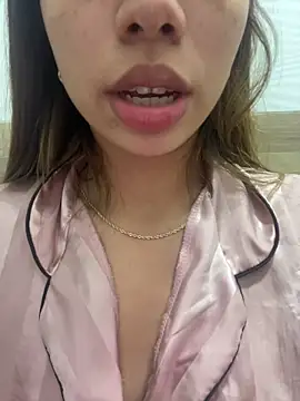 Aaliyah Salma online show from 24, 6, 2026