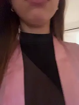 Aaliyah Salma online show from 12, 6, 2026