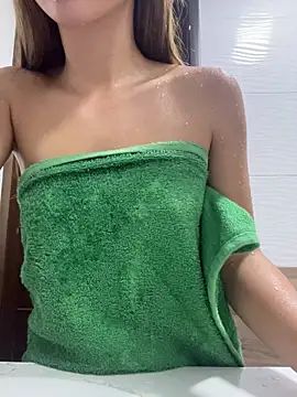 Aaliyah Salma online show from 23, 6, 2026
