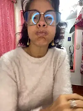 Snapshot of Goddess-Love- chatting on 6, 2, 2026 Goddess-Love- online show from 6, 2, 2026