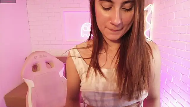 Snapshot of Foxy_tay chatting on 7, 12, 2024 Foxy tay online show from 7, 12, 2024