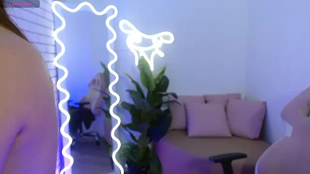 Snapshot of Foxy_tay chatting on 12, 12, 2024 Foxy tay online show from 12, 12, 2024