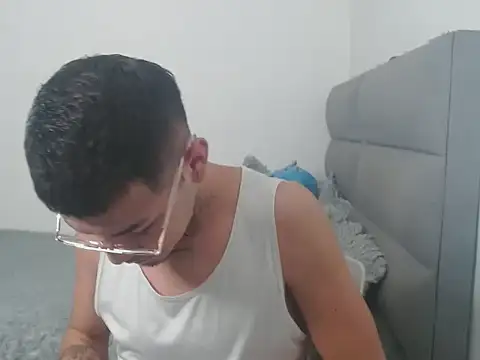 MarceloMilk online show from 15, 9, 2025