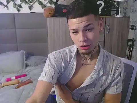 MarceloMilk online show from 4, 11, 2025