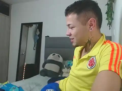 MarceloMilk online show from 3, 10, 2025