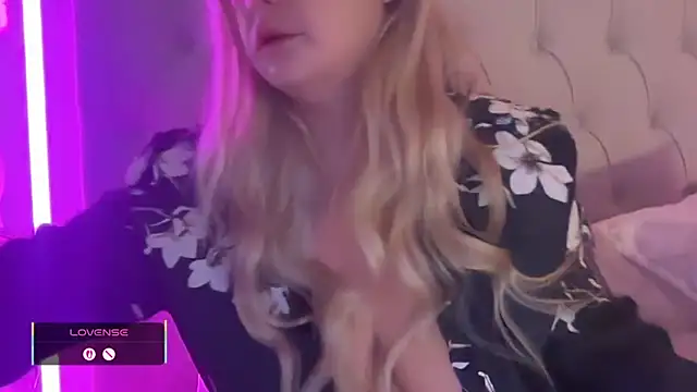 blairbella online show from 23, 9, 2025