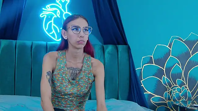 Lunamistyc online show from 11, 11, 2025