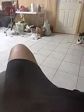 RobbyThrobb online show from 10, 3, 2025