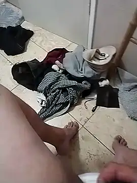 RobbyThrobb online show from 11, 1, 2025