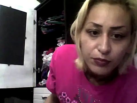 ariana crazzy online show from 18, 3, 2025