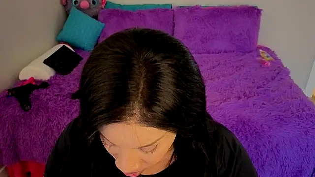 RoxiesObsession online show from 7, 3, 2025