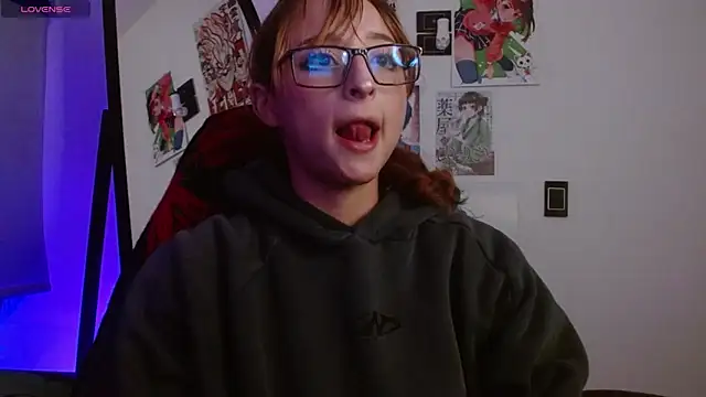 CelesteAyase online show from 17, 4, 2026