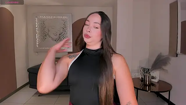 AlinaKravitz online show from 5, 4, 2026