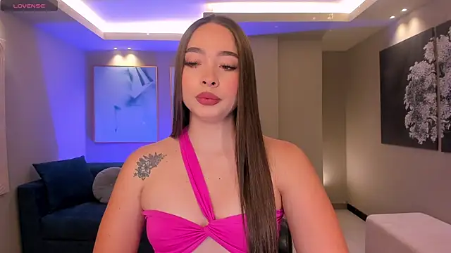 Snapshot of AlinaKravitz chatting on 21, 2, 2026 AlinaKravitz online show from 21, 2, 2026