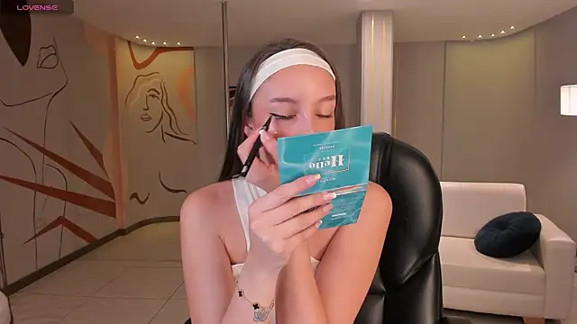 KaiaFerreira online show from 19, 9, 2025