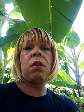 blondebitchlitle online show from 15, 11, 2025