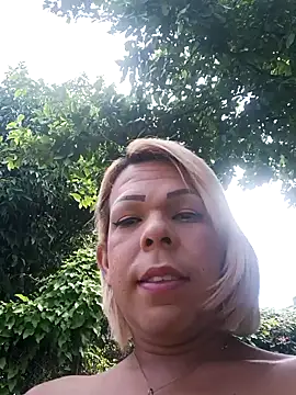 blondebitchlitle online show from 23, 10, 2025