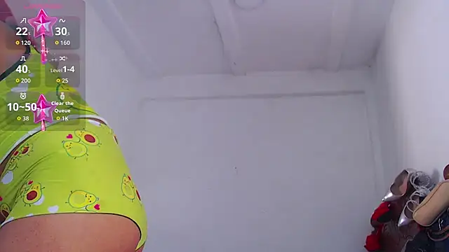blondebitchlitle online show from 27, 4, 2026