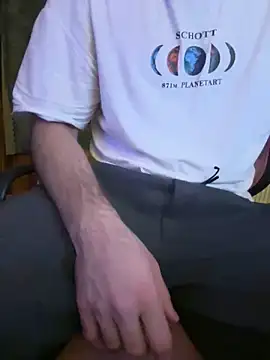 Snapshot of Leo-Cock chatting on 7, 12, 2024 Leo-Cock online show from 7, 12, 2024