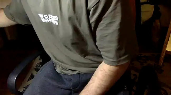 Snapshot of Leo-Cock chatting on 5, 12, 2024 Leo-Cock online show from 5, 12, 2024