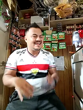 Snapshot of TheBriiaand30 chatting on 3, 3, 2026 TheBriiaand30 online show from 3, 3, 2026