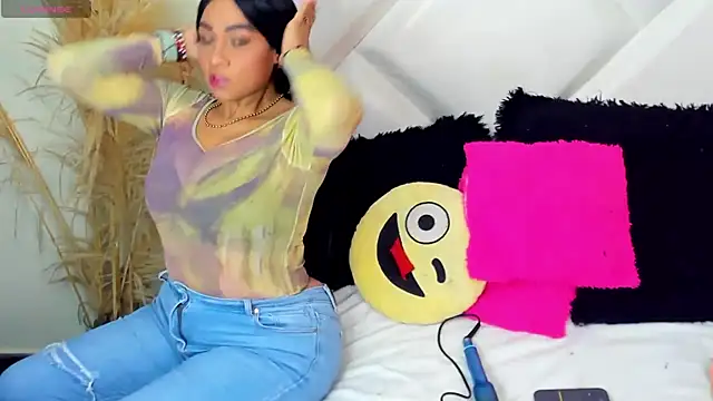 ScarlethNatasha online show from 4, 3, 2026