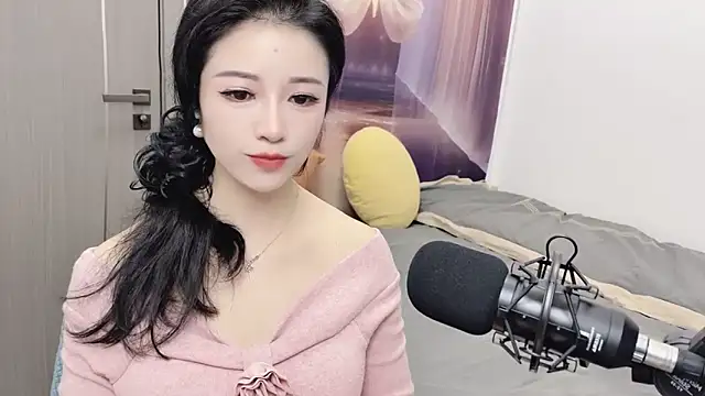 starsqimei online show from 10, 11, 2025