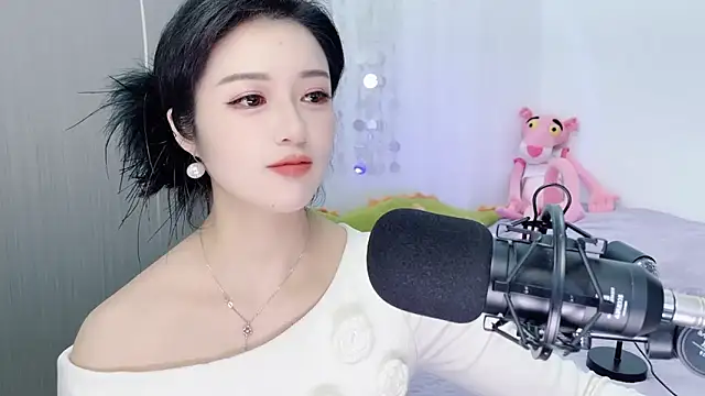 starsqimei online show from 14, 12, 2025