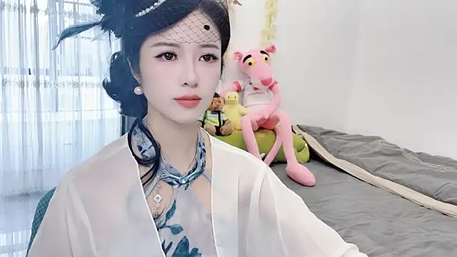 starsqimei online show from 28, 10, 2025