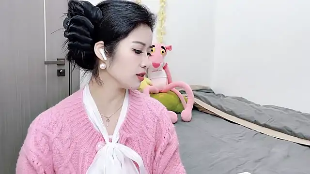 starsqimei online show from 22, 10, 2025